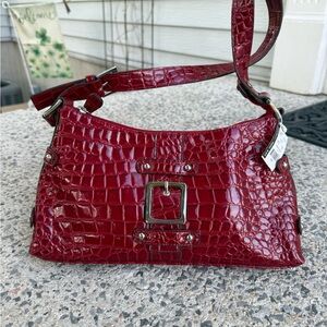 NWT New York & Company Glossy Faux Croc Shoulder Bag in Deep Red